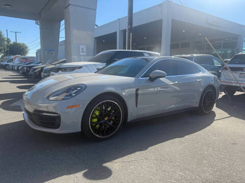 2022 Porsche Panamera 4S E-Hybrid