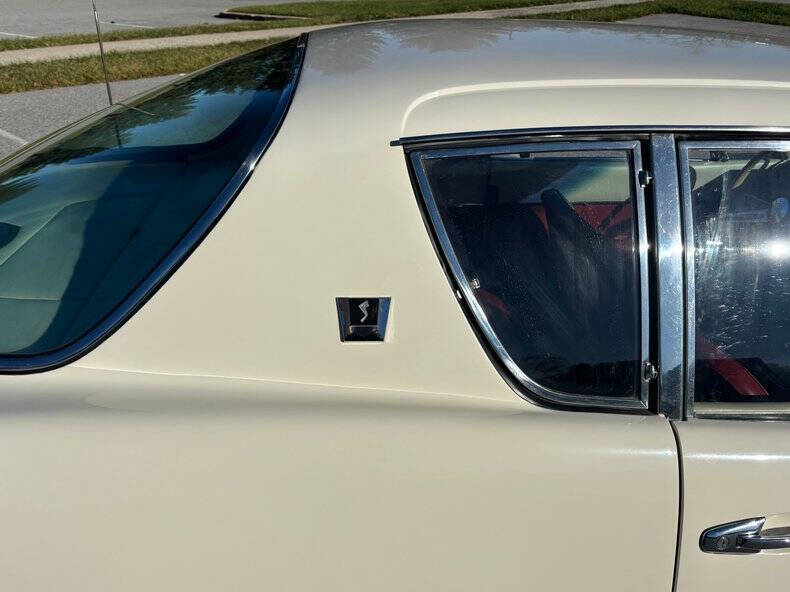 1963 Studebaker Avanti