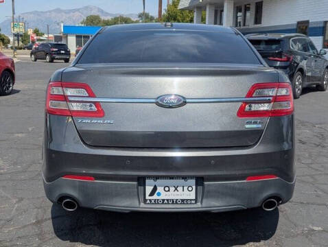 2016 Ford Taurus SEL