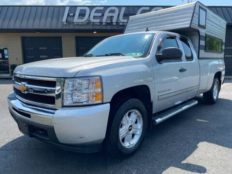 2011 Chevrolet Silverado 1500 for sale at I-Deal Cars in Harrisburg PA