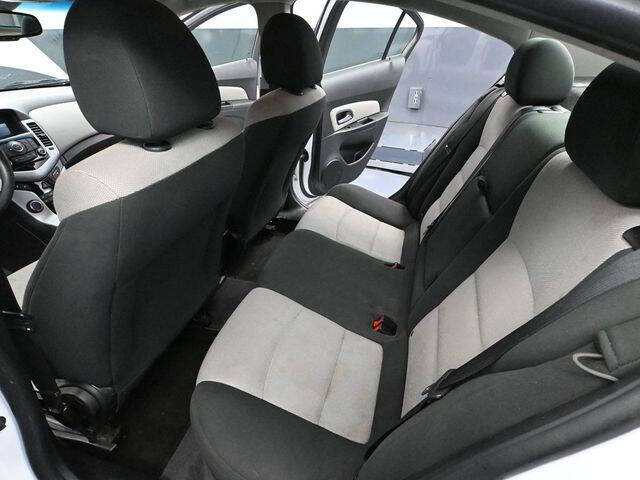 2012 Chevrolet Cruze LS