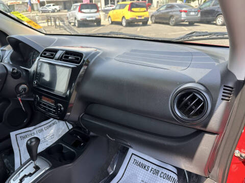 2021 Mitsubishi Mirage ES