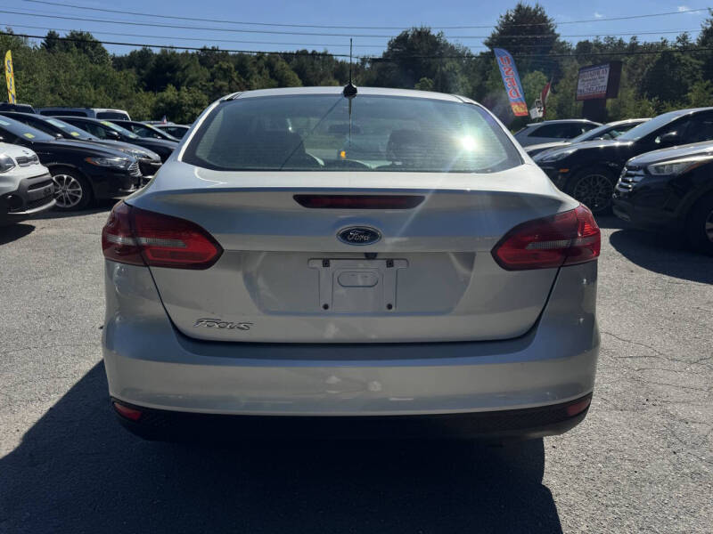 2017 Ford Focus S