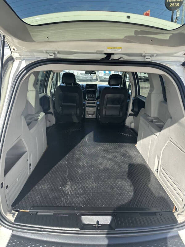 2011 Dodge Grand Caravan C/V