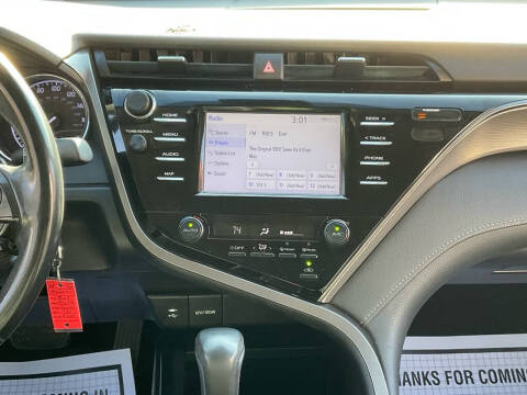 2019 Toyota Camry SE