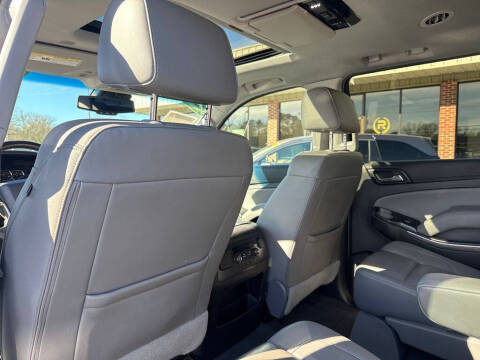 2019 Chevrolet Suburban LT