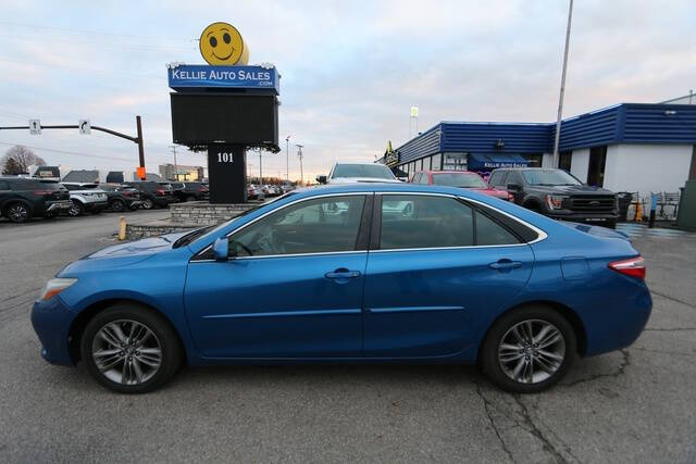 2017 Toyota Camry SE