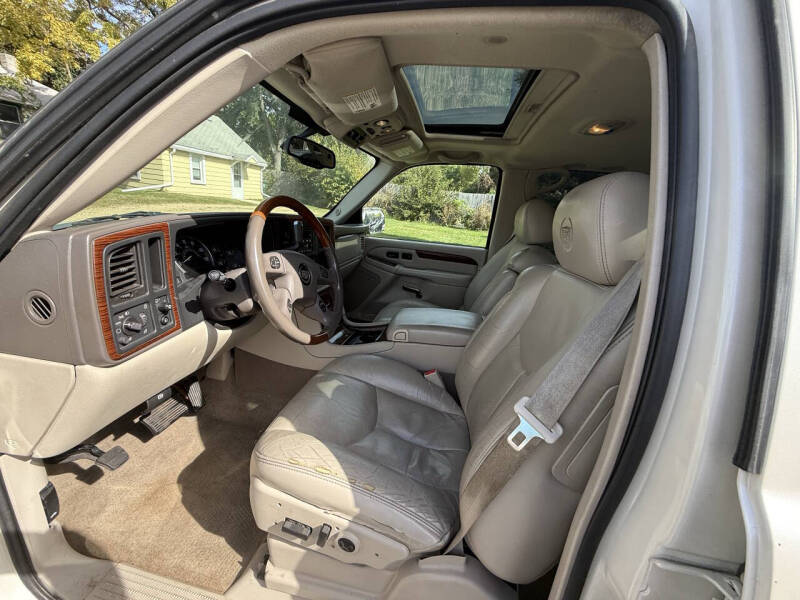 2004 Cadillac Escalade