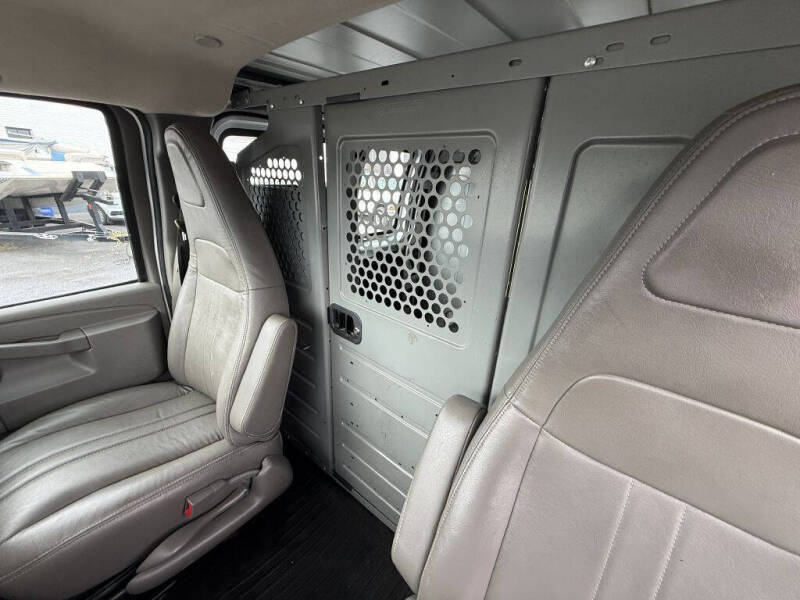 2016 Chevrolet Express 2500