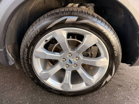 2020 Ford Explorer Platinum