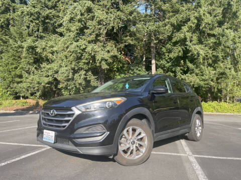 2017 Hyundai Tucson for sale at Modern Classic Automotive in Federal Way WA