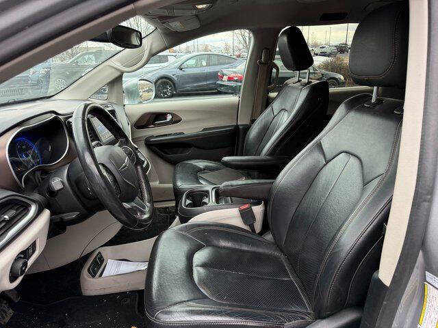 2019 Chrysler Pacifica Touring L