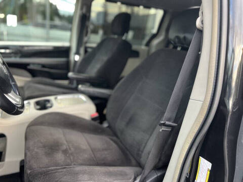2012 Dodge Grand Caravan Crew
