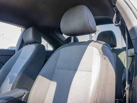 2018 Volkswagen Beetle