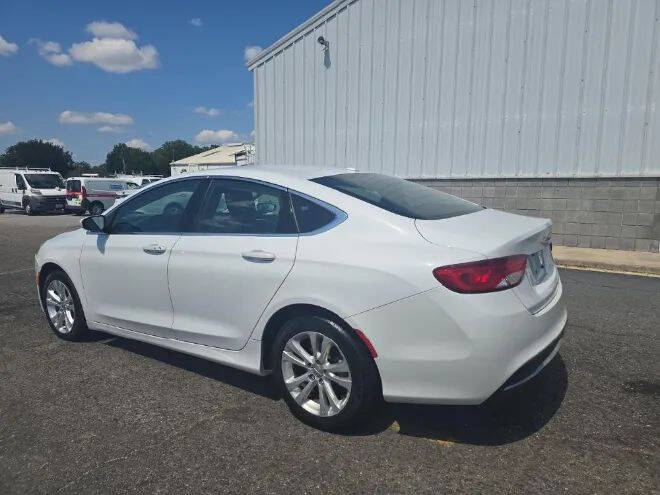 2015 Chrysler 200 Limited