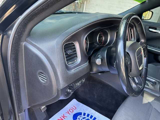 2015 Dodge Charger SE