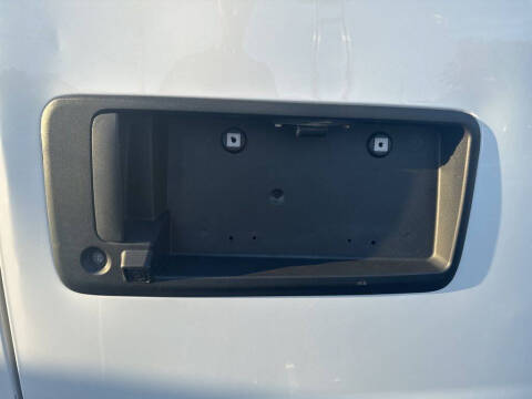 2023 Chevrolet Express 2500