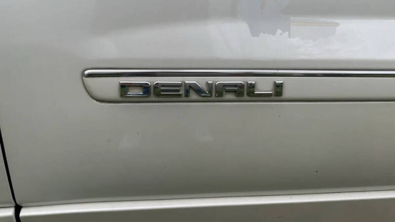 2014 GMC Acadia Denali