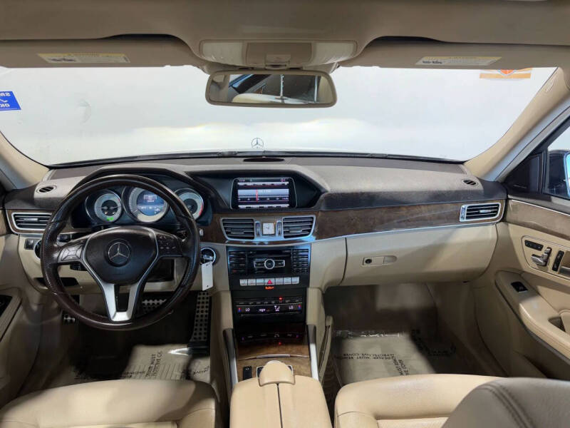 2014 Mercedes-Benz E-Class