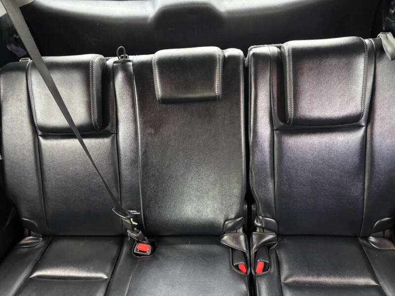 2017 Toyota Highlander SE