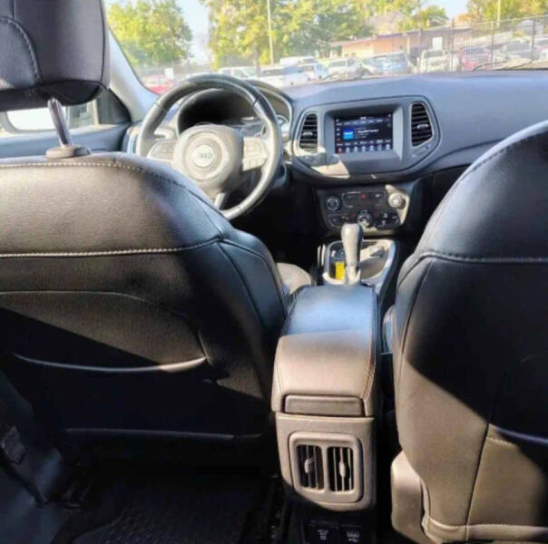 2018 Jeep Compass Latitude