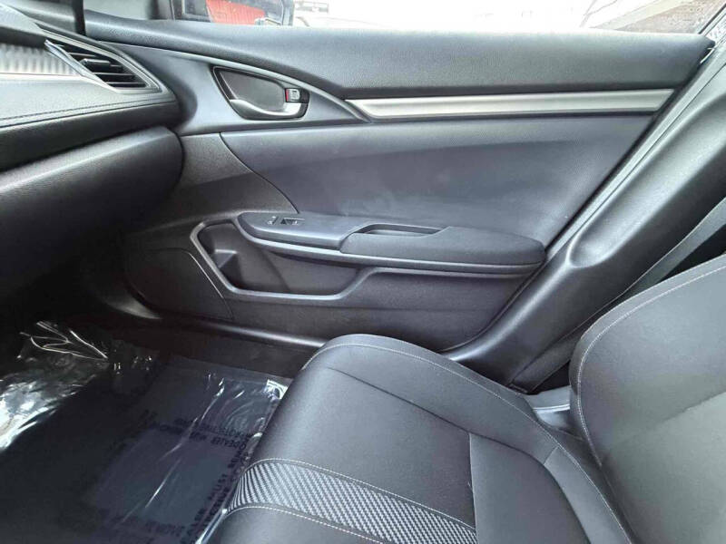 2018 Honda Civic Sport