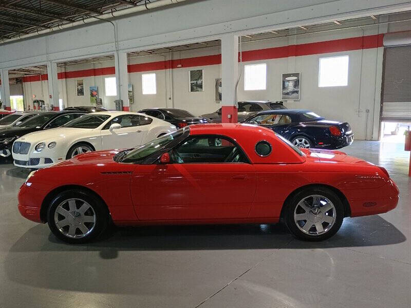 2002 Ford Thunderbird Deluxe