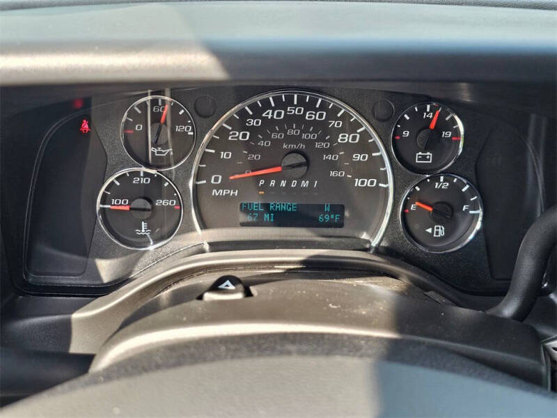 2025 Chevrolet Express 2500