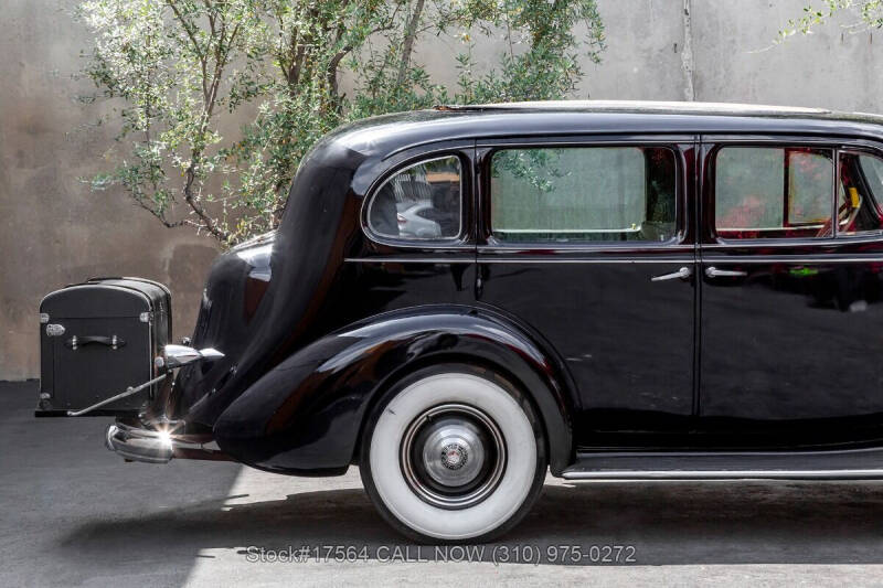 1938 Packard Super 8