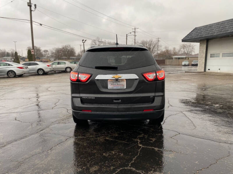 2017 Chevrolet Traverse LT