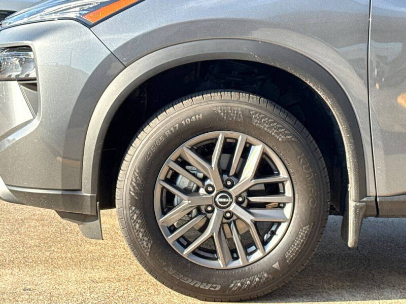 2025 Nissan Rogue S