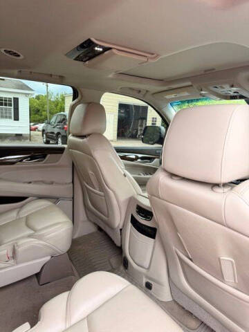 2018 Cadillac Escalade Luxury