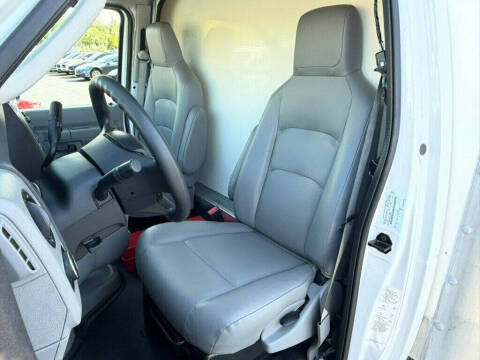 2024 Ford E-Series