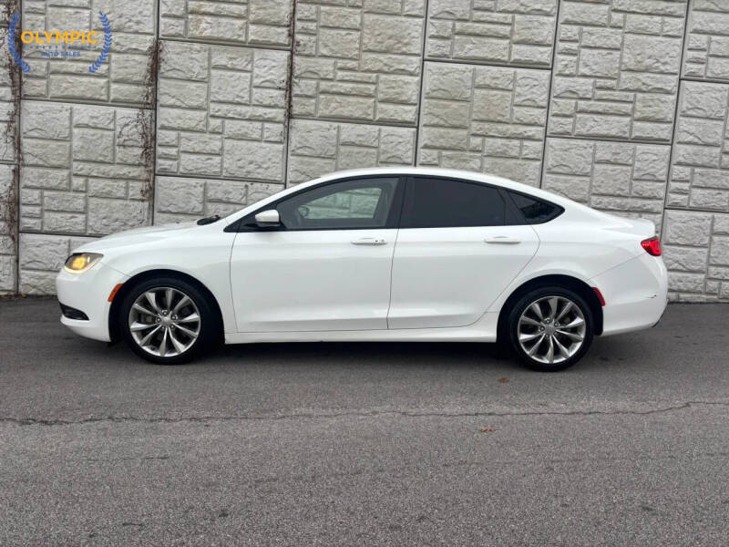 2015 Chrysler 200 S