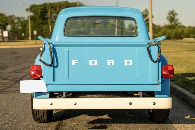 1964 Ford F-100