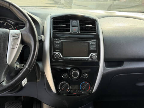 2017 Nissan Versa Note SV