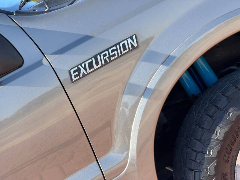 2003 Ford Excursion Limited