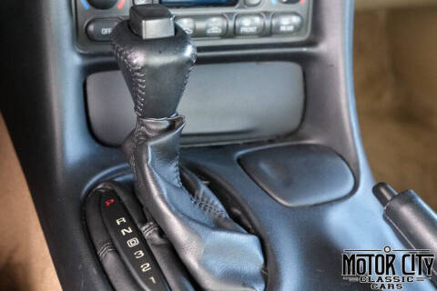 2004 Chevrolet Corvette