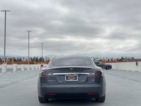 2016 Tesla Model S