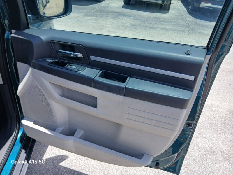 2009 Dodge Grand Caravan SE
