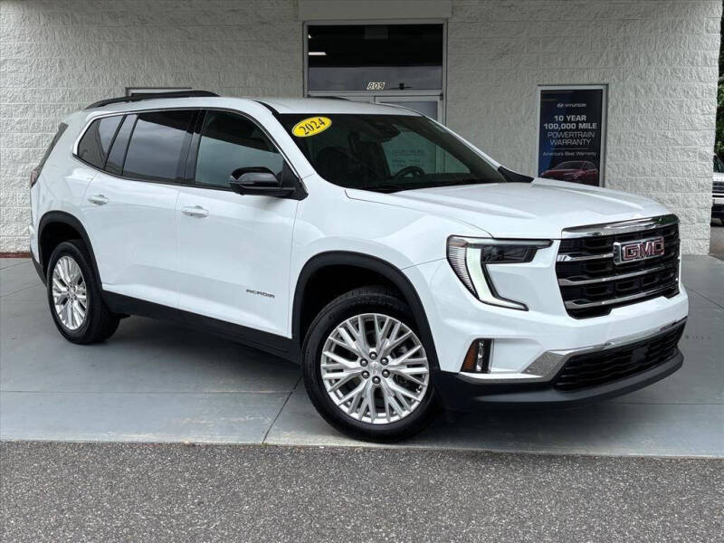 2024 GMC Acadia Elevation