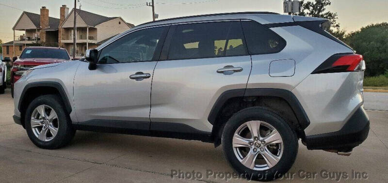 2022 Toyota RAV4 Hybrid XLE