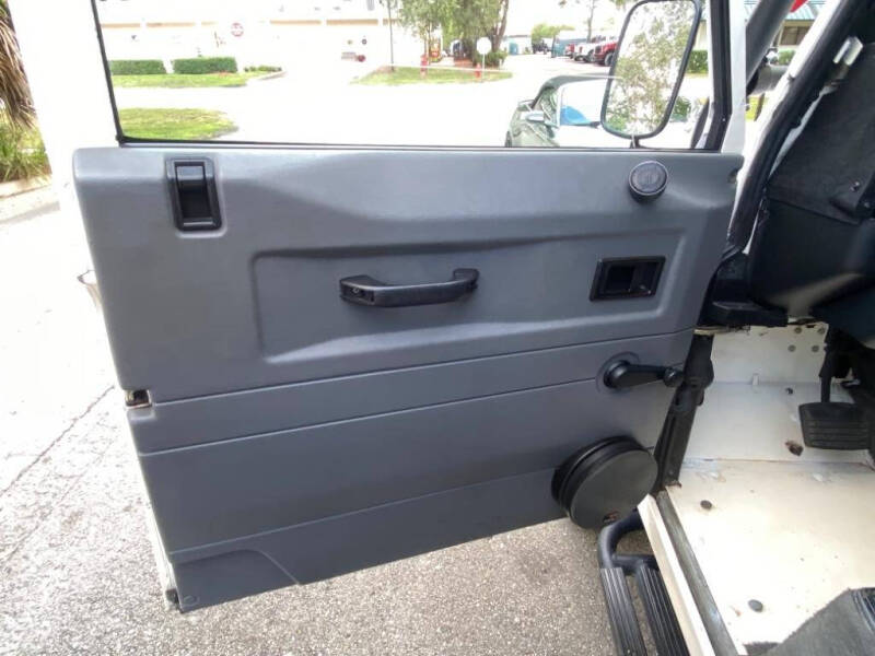 1997 Land Rover Defender 90