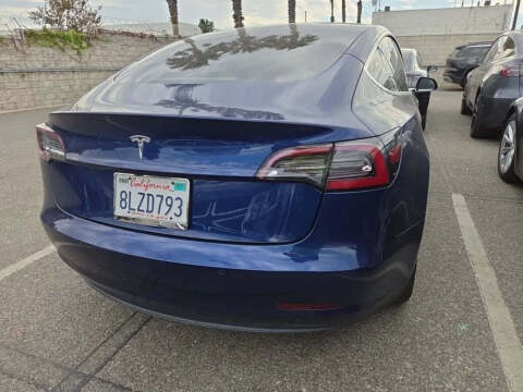 2019 Tesla Model 3 Mid Range