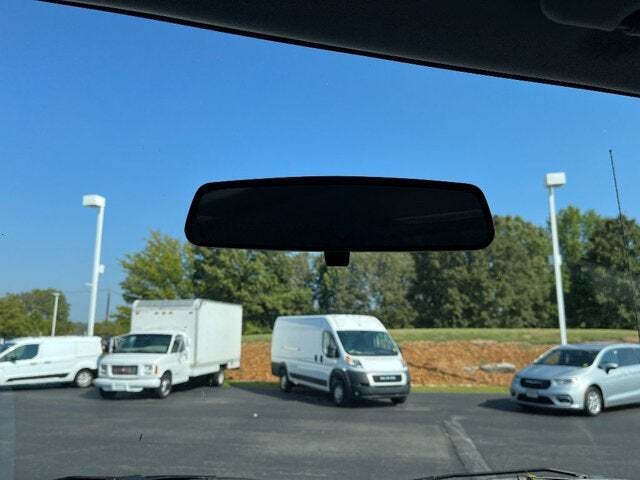 2011 Ford E-Series 35