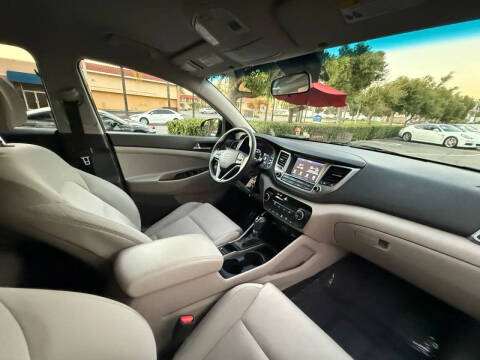 2018 Hyundai Tucson SEL