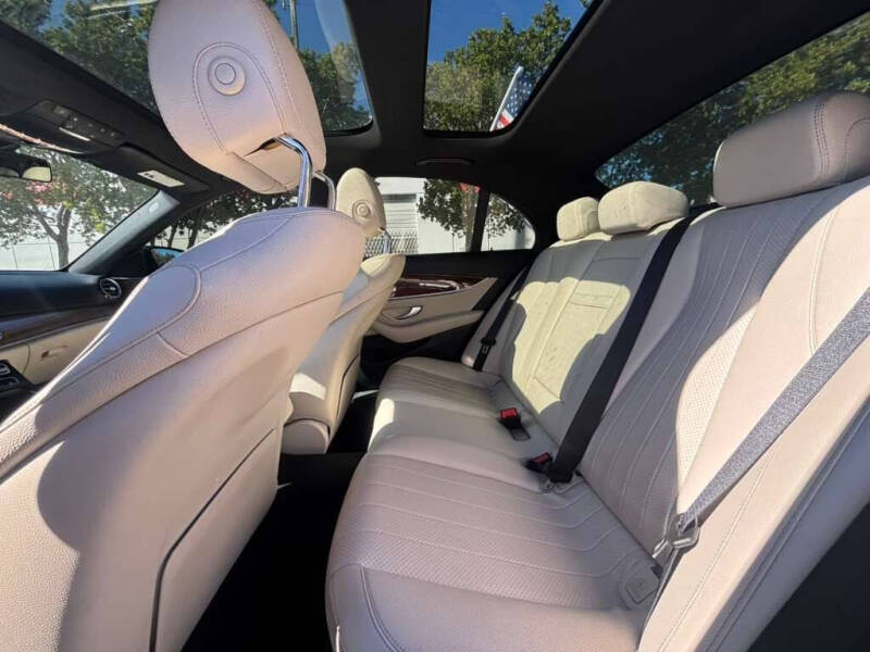 2018 Mercedes-Benz E-Class E 300