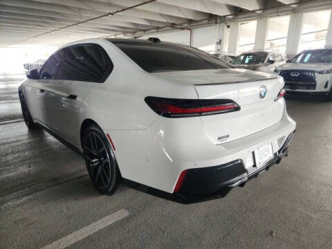 2023 BMW 7 Series 740i