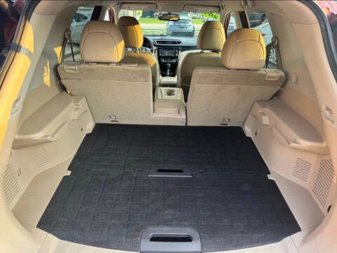 2016 Nissan Rogue SL