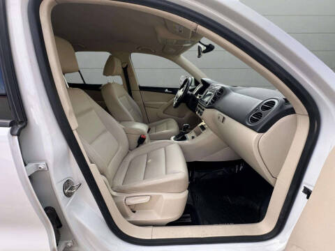 2017 Volkswagen Tiguan 2.0T S 4Motion